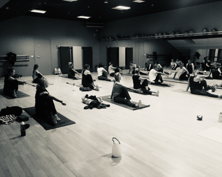 Yoga - een antwoord op omgaan met stress Zedelgem